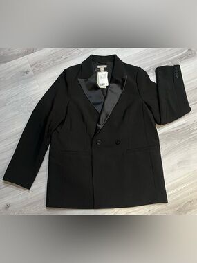 H&M Black Double-Breasted Tuxedo Blazer with Satin Lapels‎